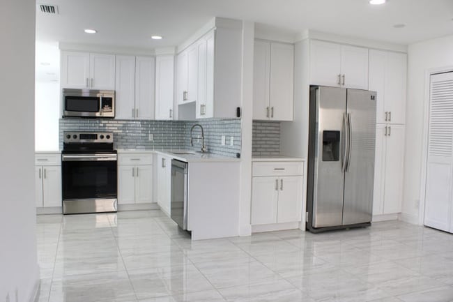 Photo - 517 NW 52nd St