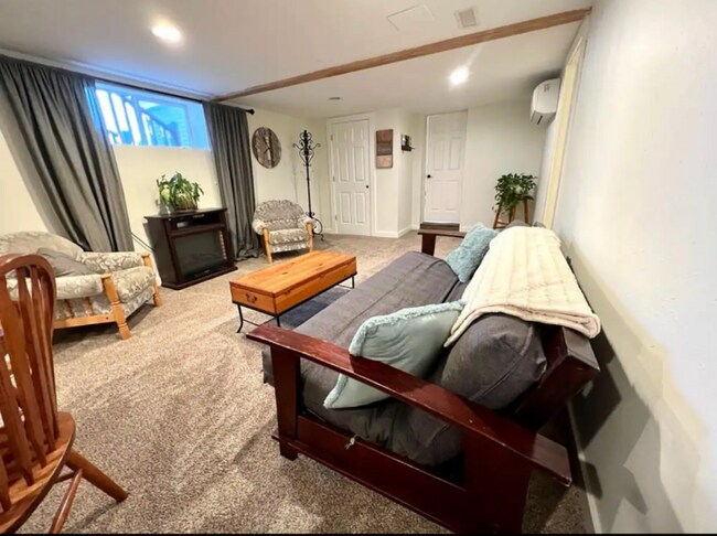 Photo - 20833 Maupin Rd