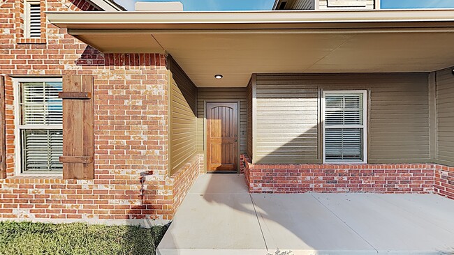 Photo - Beautiful 4 Bedroom 2 Bath Home in Mustang...