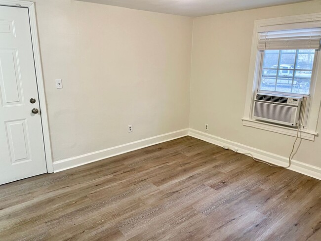 Photo - Great 1 bedroom, 1 bathroom Home for Rent!