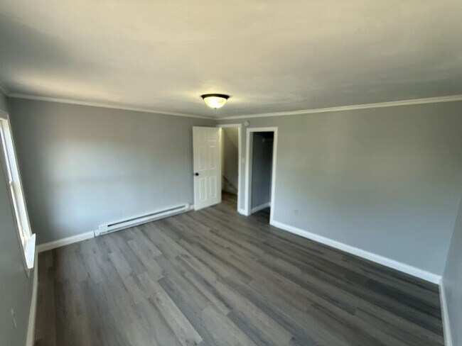 Photo - 194 Green St