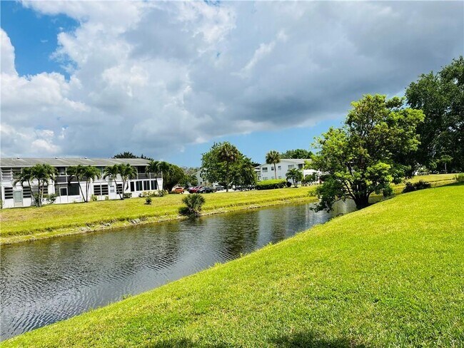 Photo - 177 Prescott I