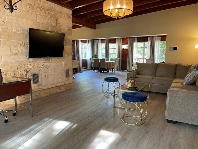 Photo - 14155 Old Cutler Rd