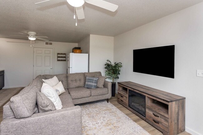 3 Bedroom, Single-story Townhomes for rent... - 3 Bedroom, Single-story Townhomes for rent...