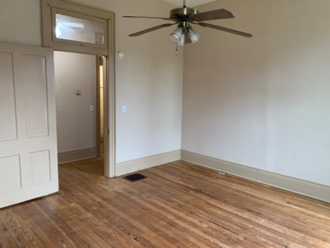 Photo - 322 N Maney Ave