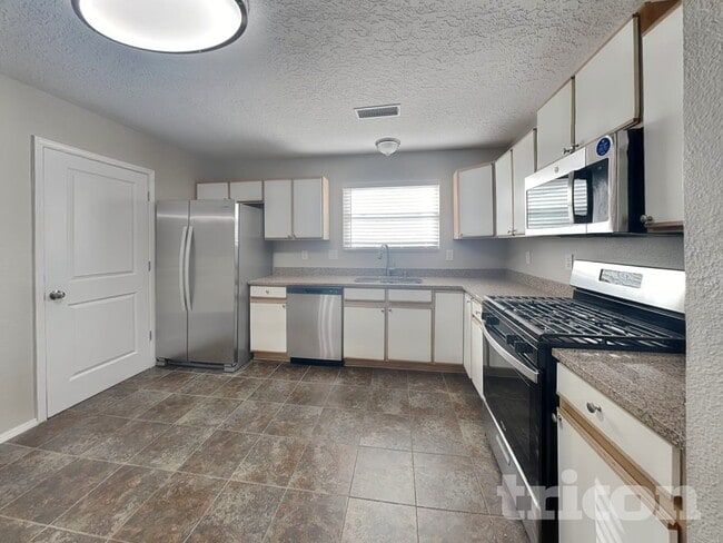 Photo - 480 Cimarron Meadows Ct