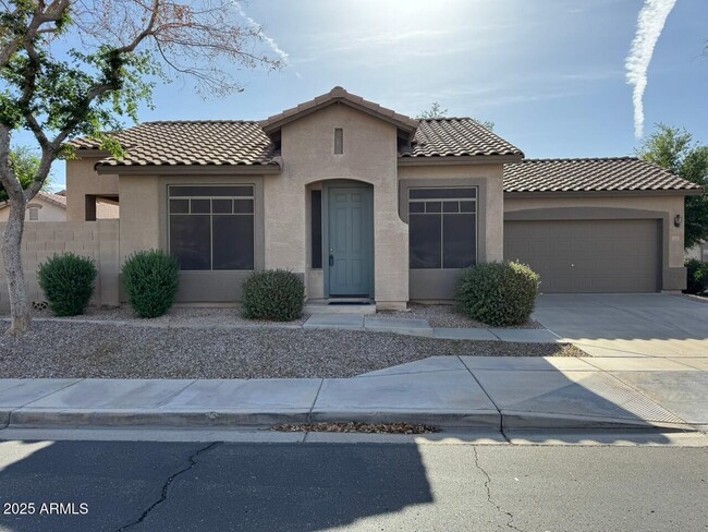 Photo - 1251 S Amber St Casa