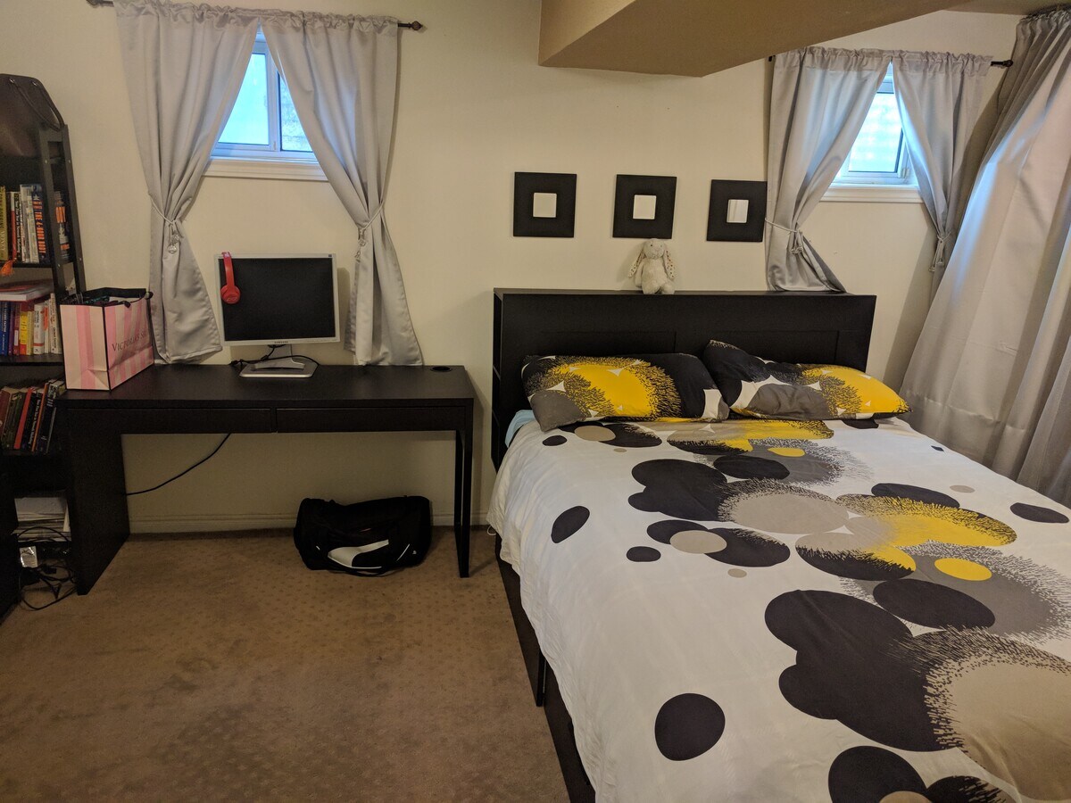 Photo - 260 Mcnicoll Av