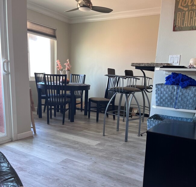 Photo - 860 Turquoise St Unidad 336