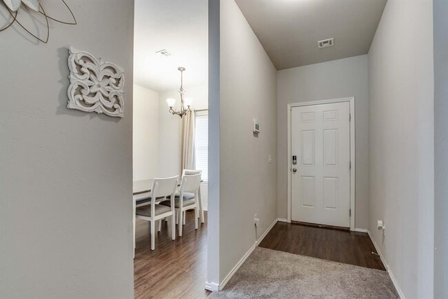 Photo - 2217 Stella Rd