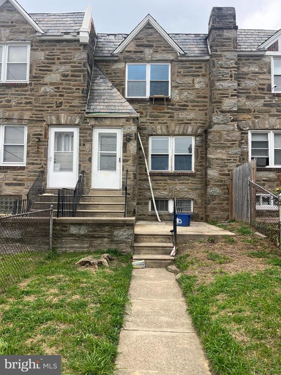 Building Photo - 6102 Castor Ave Rental