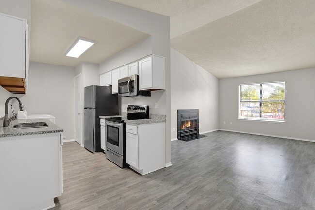 Photo - Rock Creek Apartments