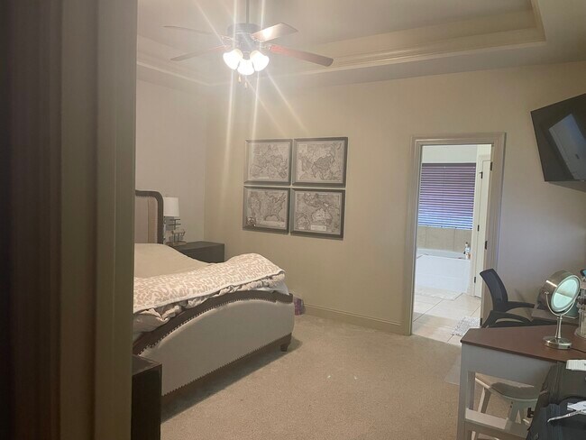 Photo - 233 Grand Oaks Dr