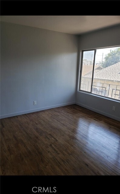 Photo - 1451 E 21st St