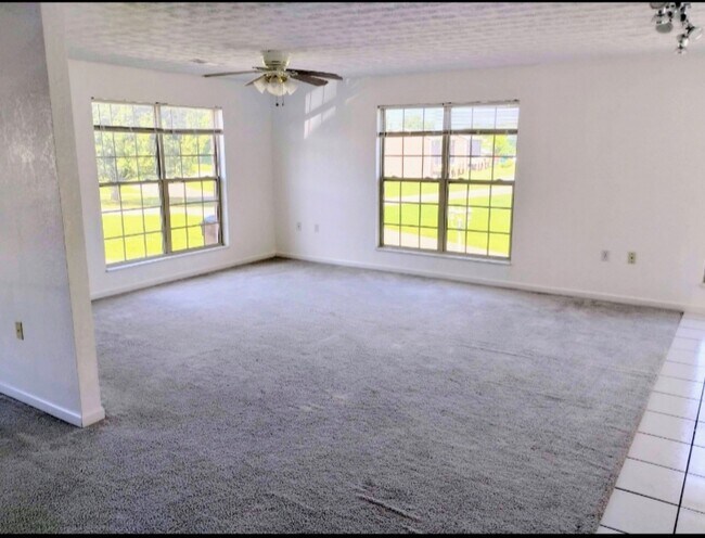 Photo - 1607 Meadow Spring Dr Unit 1