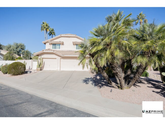 Photo - Discover your Dream Oasis in this 4/3 Phoenix Home, Nestled in the Exclusive Gated Shadow Rock golf