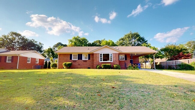 Building Photo - Updated Brick Home MINUTES From Cape Fear Valley & Fort Bragg!