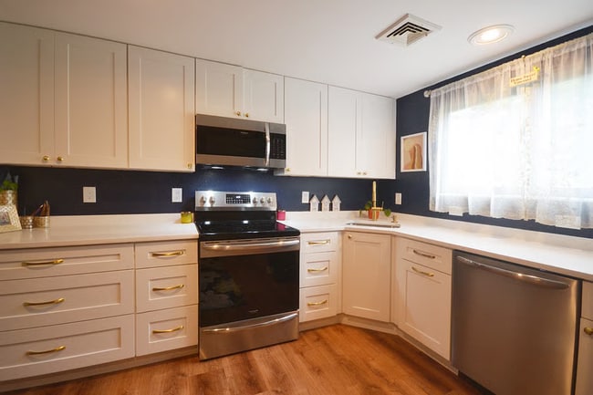 Photo - 318 Sterling St Unidad E9