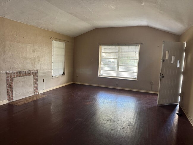 Photo - 1812 Fillmore St