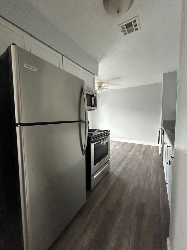 Photo - Sunrise Apartments