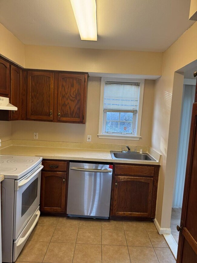 Photo - 4104 Fairhaven Ave
