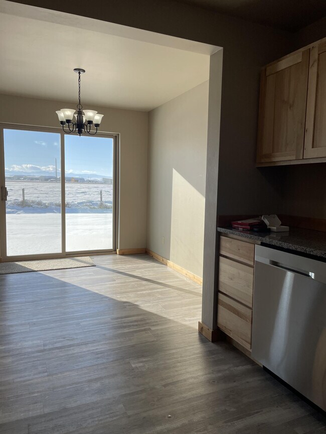 Photo - 1123 Idaho St