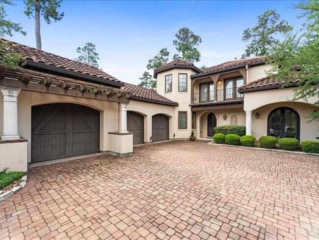 7 Ivy Castle Ct
