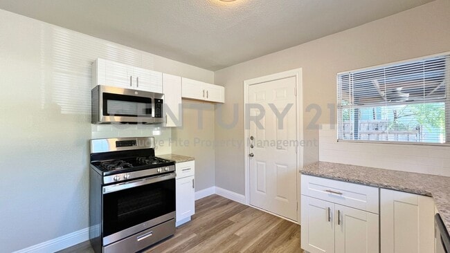 Photo - Charming 2/1 in Fort Worth For Rent!