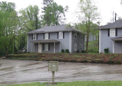 Photo - White Oak Crossing Apartments