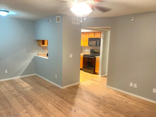 Photo - 17 E Ruth Ave Unit 121