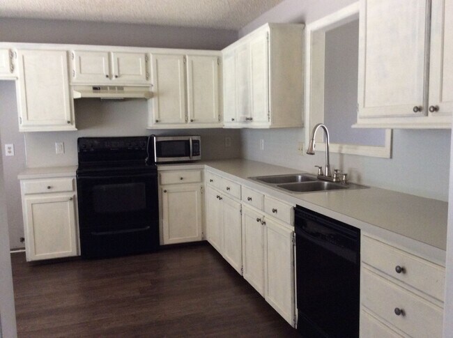 Photo - Beautiful 3/2/2 Home Available August!