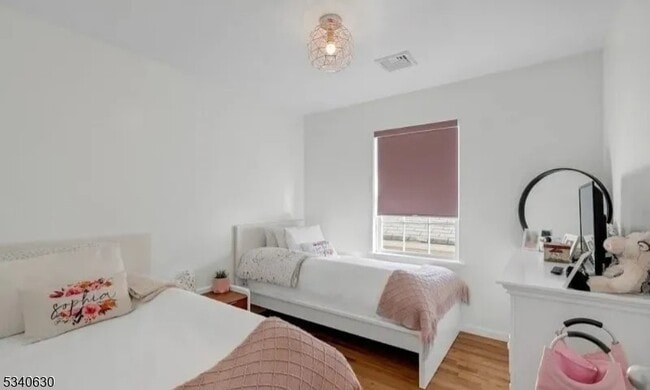 Photo - 1031 Fanny St Unit 1