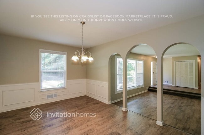 Photo - 3327 Salem E Dr SE