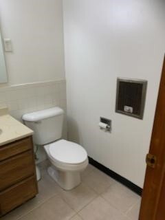 Photo - 8022 Rahke Rd