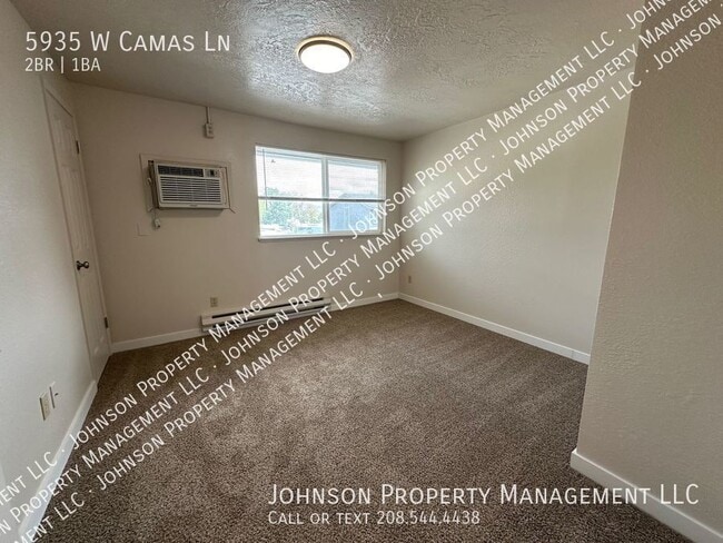 Photo - 5935 W Camas Ln
