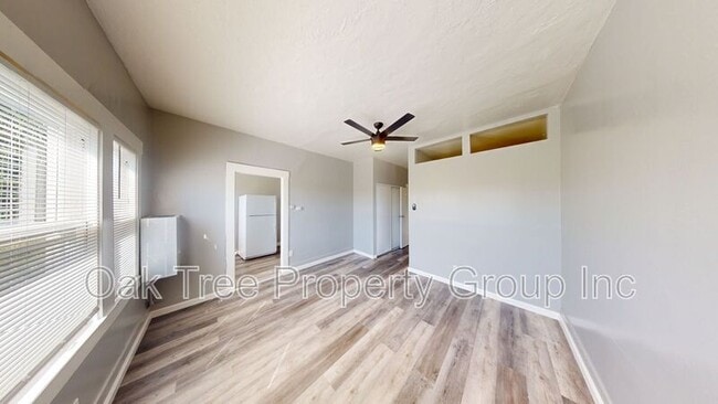 Photo - 2044-2046 International Blvd