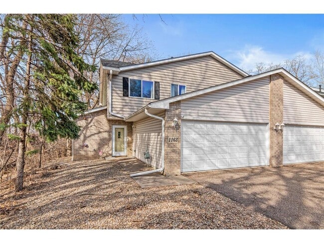 Photo - 1163 Norton Ave NE