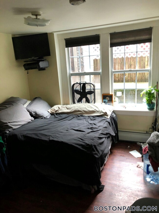 Photo - 233 Lafayette St Unit 24