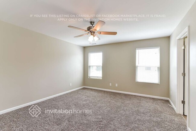 Photo - 3530 Mica Cir SE