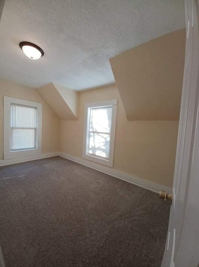 Photo - 1322 S 6th St