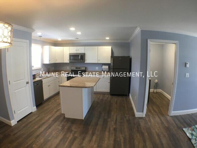 Photo - 60 Basketball Ct