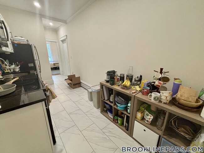 Photo - 19 Fairbanks St Apartment Unit 31