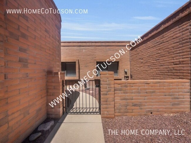 Photo - 1980 W Myrtlewood Ln