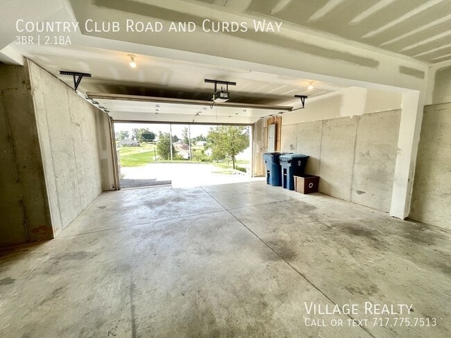 Photo - 703 Country Club Rd