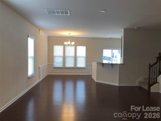 Photo - 6032 Carrollton Ln