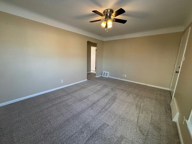 Photo - 16784 Toepfer Dr