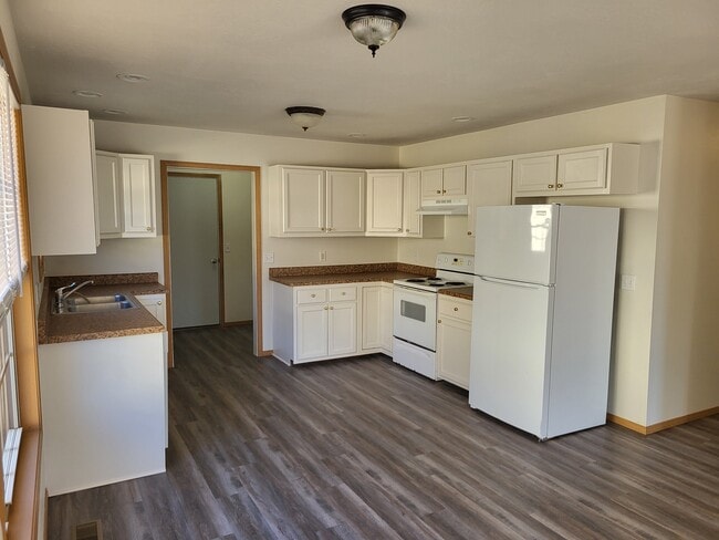 Photo - 2138 N Howard Ave