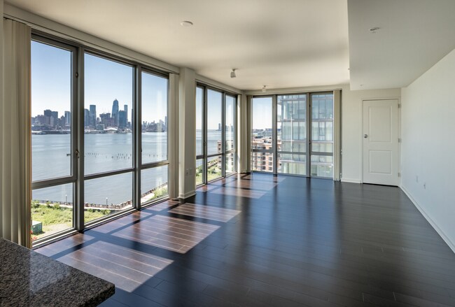 Photo - 7 Ave At Port Imperial Apartments