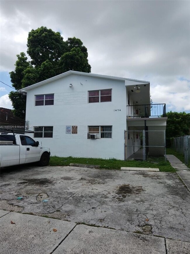 Building Photo - 1474 NW 61st St Unit 1-1 Rental