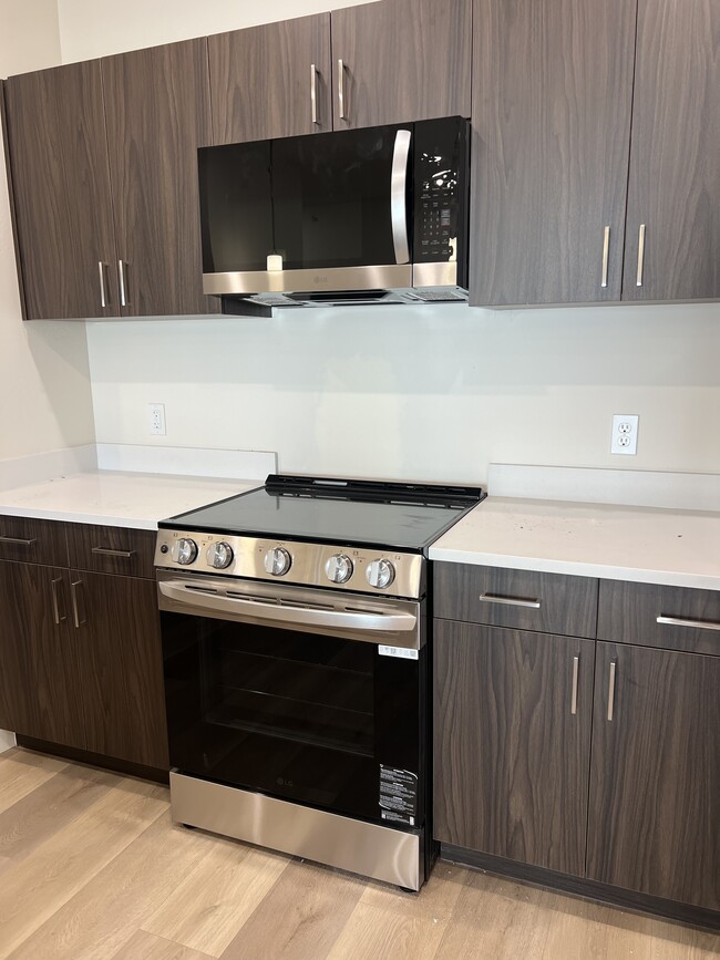 Photo - Mountain View Apartments